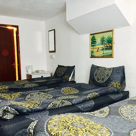 Bramlea Bed & Breakfast 2*