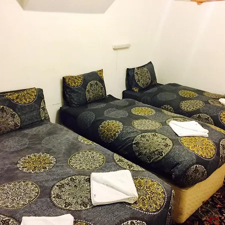 Bramlea Bed & Breakfast 2*