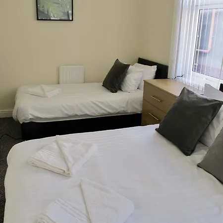 Guest house Promodus - Zebra Blackpool