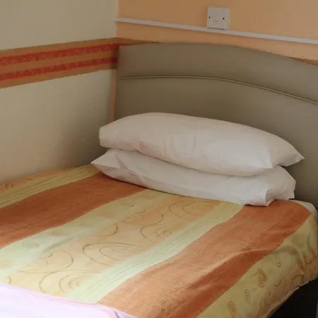 Guest house Brooklands Over 50'S Only