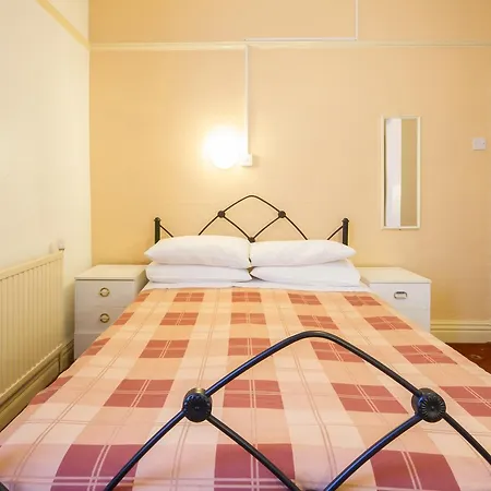 Brooklands Over 50'S Only 3* Blackpool
