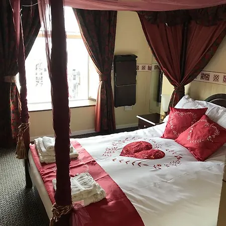Funky Towers Hotel