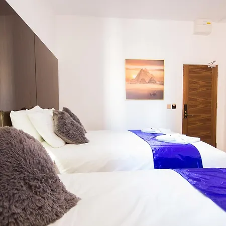 Dj Hotel Blackpool