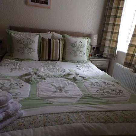 The Grosvenor View - Отель