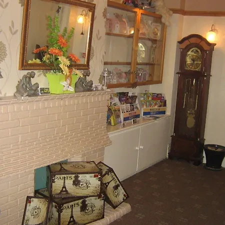 酒店 Ellan Vannin 黑潭