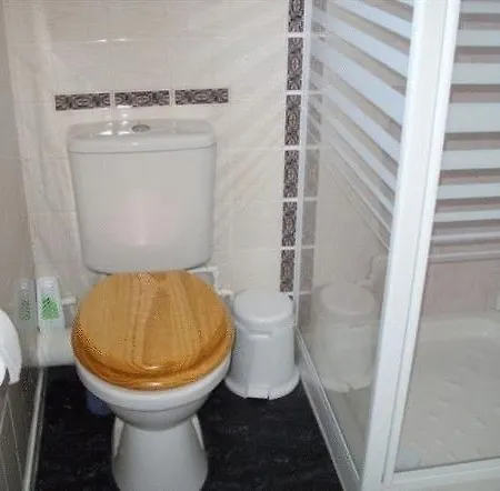 The Croydon Guest house Blackpool
