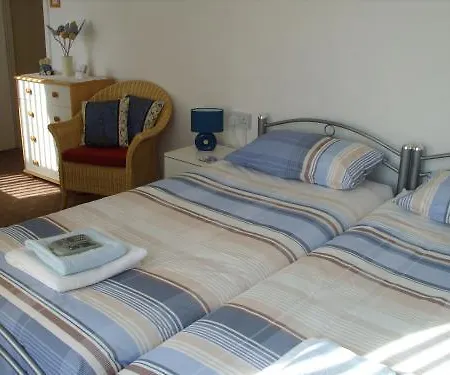 The Croydon Guest house 3*