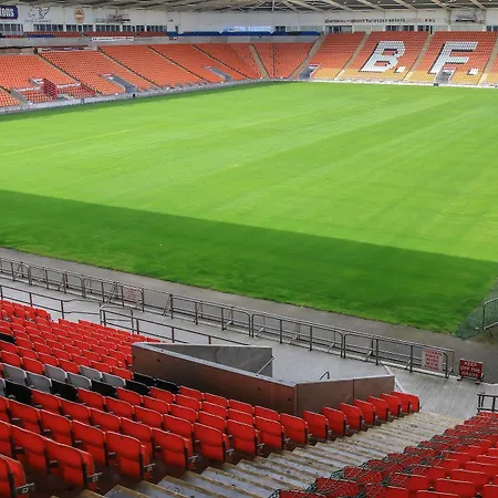 酒店 Football Club Stadium Hotel, A Member Of Radisson Individuals