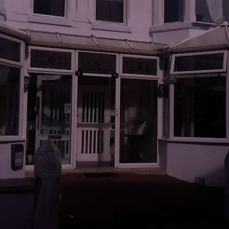 The Cressington 3* Blackpool