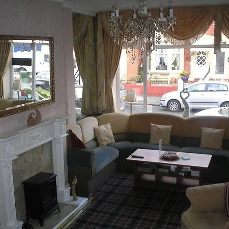 Bed & Breakfast New Bond 3*