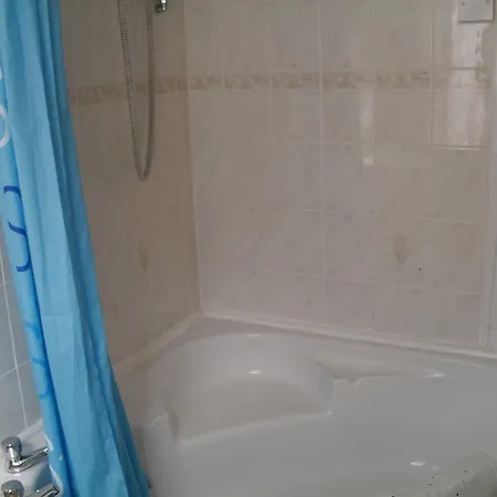 Hotel Delamere 3*