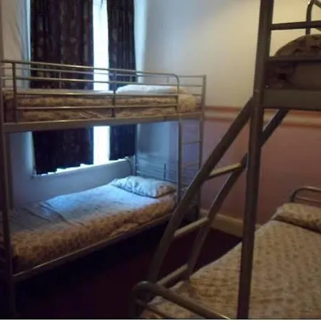 Adam & Eve Hotell
