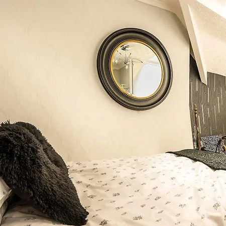 Glen Guest house 4*