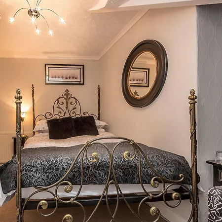 Guest house Glen 4*