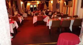The Cornhill Hotel 2*
