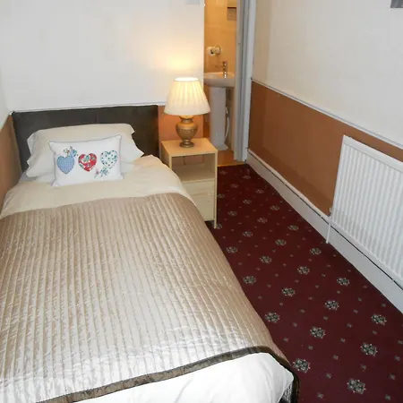Shirley Heights Bed & Breakfast