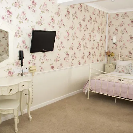 The Wescoe Guest house 3*