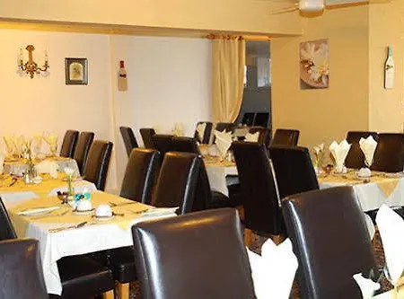 Otel Leverdale