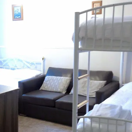 The Almeria Bed & Breakfast Blackpool