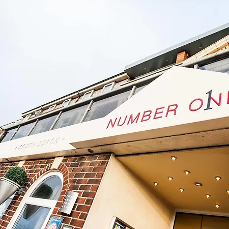 Guest house Number One South Blackpool
