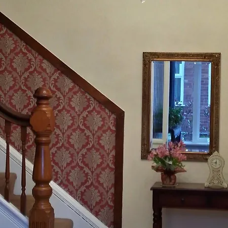 Bed & Breakfast Eden House 3*
