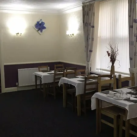 Guest house Oasis 3*