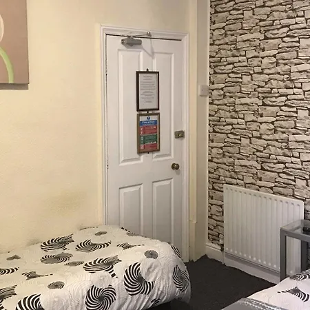 Guest house Oasis 3*
