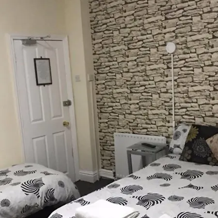 Guest house Oasis 3*