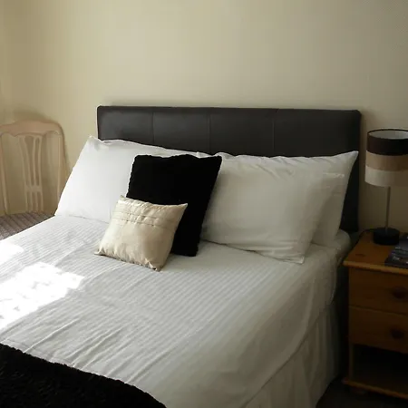 The Georgian Hollies 3*