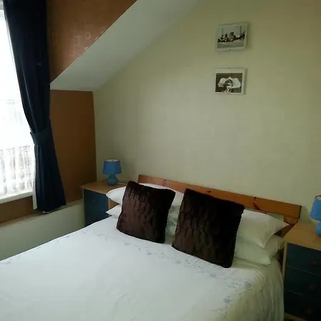 Mr Sandman's Hotel 2*