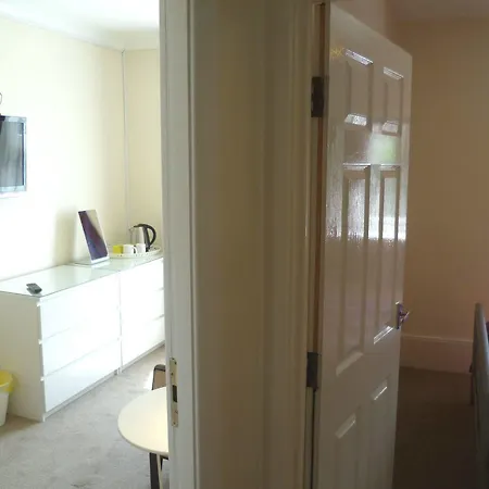 Number Twenty-five Guest house 3*