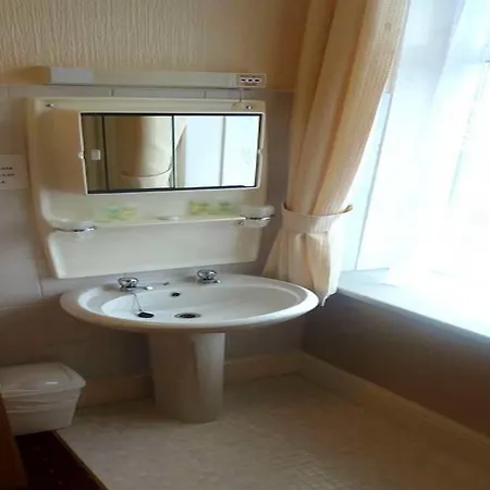 Delamere Bed & Breakfast