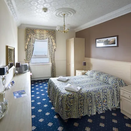 Hotel The Caledonian Tower 3*