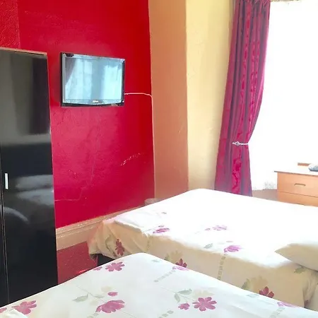Hotel The Stone House 2*