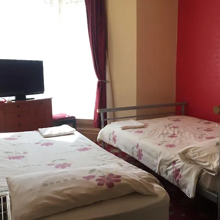 The Stone House Hotel 2*