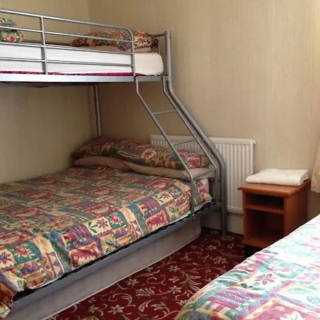 Hotel The Stone House 2*