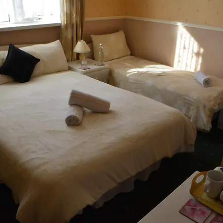 Holm Lea Hotel Bed & Breakfast