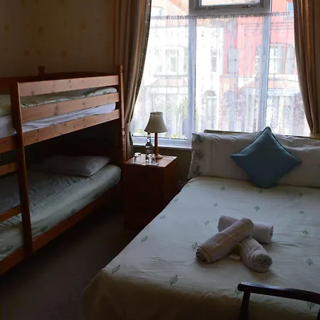 Bed & Breakfast Holm Lea Hotel Blackpool