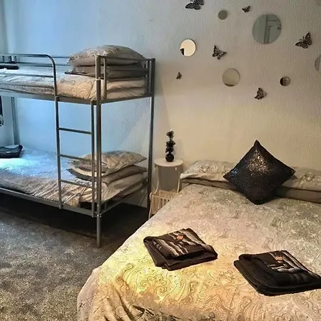 The Butterfly Group Weekends Hotel 3*