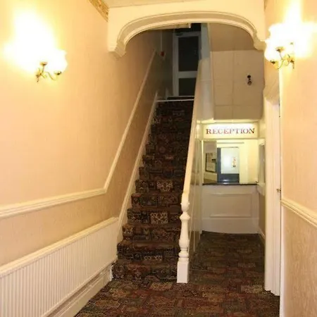 Hotell Caseys Irish