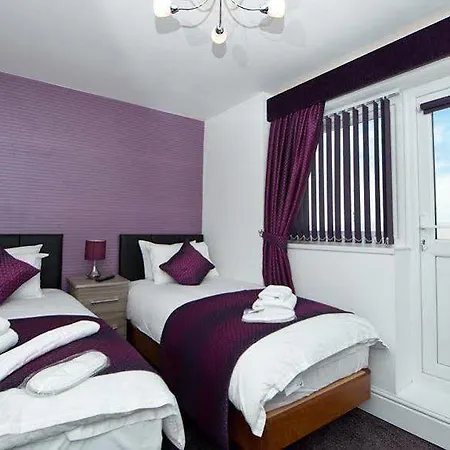 Royal Carlton Hotel