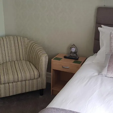 Bed & Breakfast Courtneys Of Gynn Square Blackpool