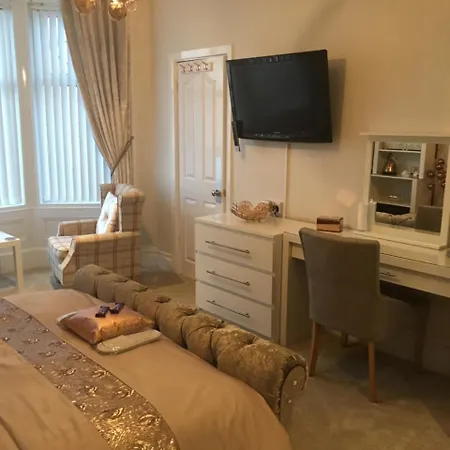 Sorrento House 4* 블랙풀