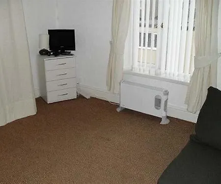 Apartment Lawnswood
