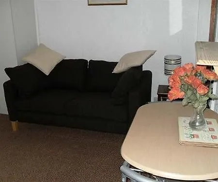Lawnswood Apartment