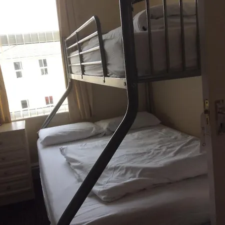 Glenheath Guest house