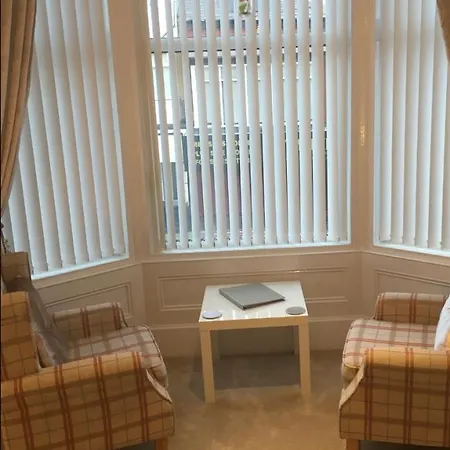 Sorrento House 4*