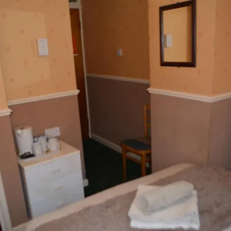 Holm Lea Hotel Bed & Breakfast