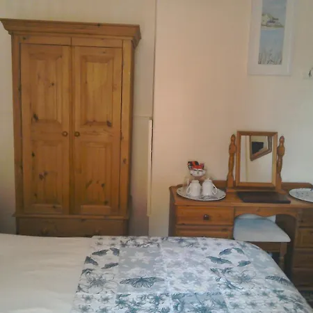Bed & Breakfast Eden House 3*