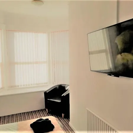 The Penrhyn 3* Blackpool